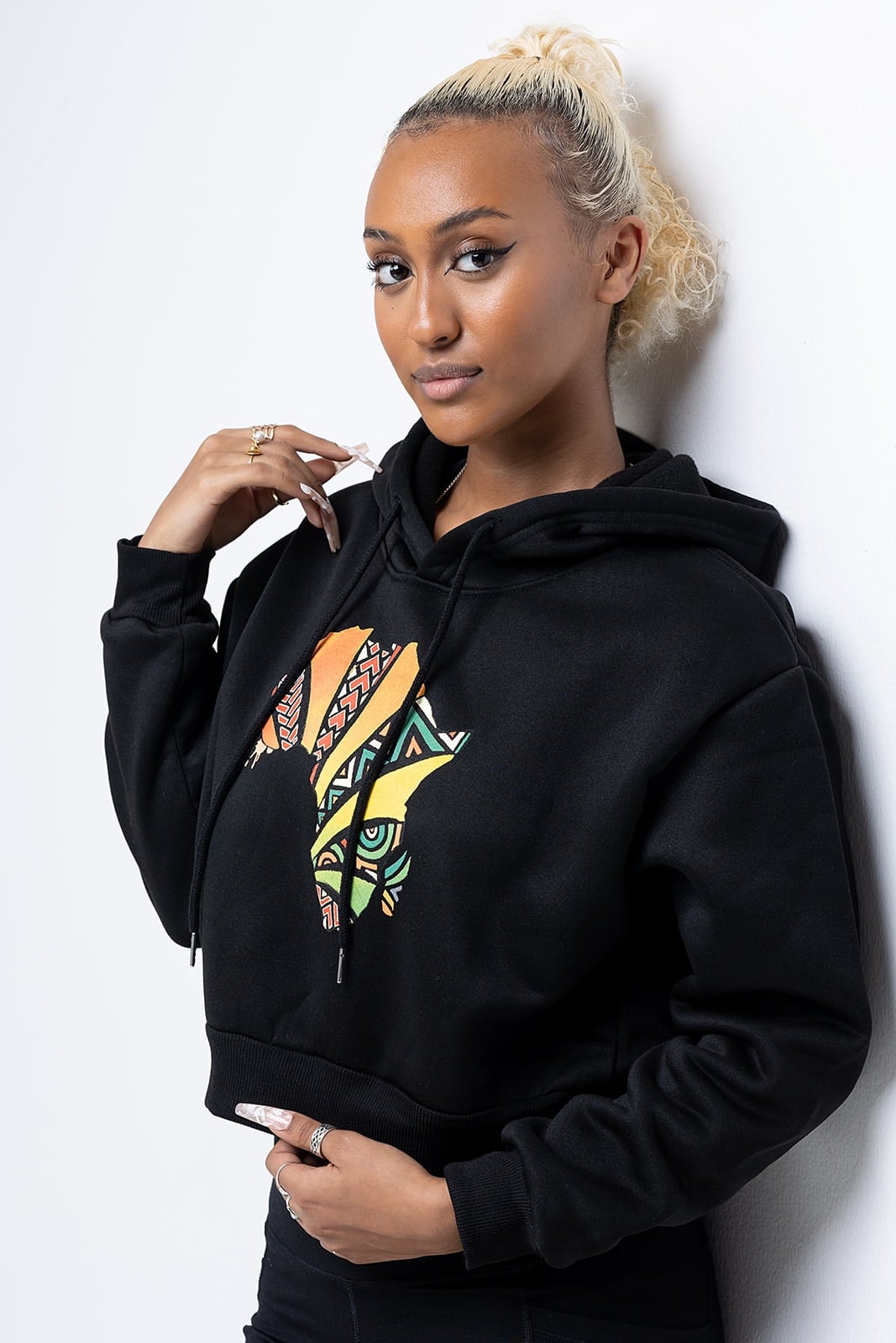 Black Droop crop hoodie